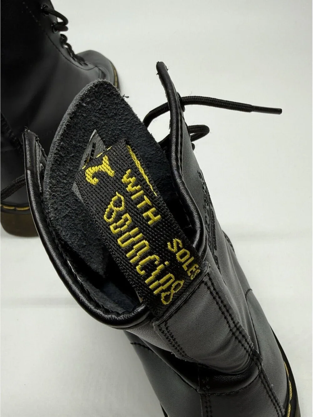 Dr. Martens 1460 Smooth Leather Boots - Black US Men 10/ US women 12